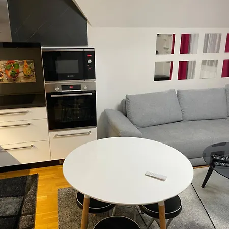Vivi Apartment