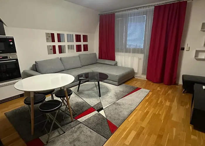 Vivi * 韦尔卡鲁穆尼卡